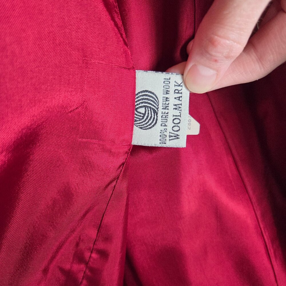 Pendleton Vintage Red Virgin Wool Blazer Gold Button USA Size 10 - Picture 6 of 12